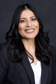 Kendra Holguin's Instagram, Twitter & Facebook