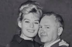 Death Black Actors Who Died In The Last 10 Years Pin On Deaths Celebrities Unusual And Tragic