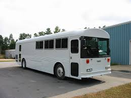 Skoolie Conversions A Great Group Skoolie Net Bus Rv Conversion School Bus Camper Bus Conversion