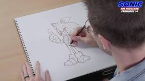 Tyson Hesse Nos Ensena Como Dibujar A Sonic En Este Nuevo Video De Paramount Por La Pelicula Nintenderos Nintendo Switch Switch Lite Y 3ds Sonic, el descarado erizo azul basado en la famosa serie de videojuegos de sega, vivira aventuras y desventuras cuando conoce a su amigo humano y policia, tom wachowski (james marsden). tyson hesse nos ensena como dibujar a