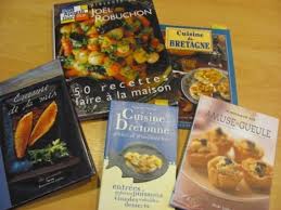 Cuire 2 ou 3 beaux maquereaux en papillotte, les éplucher puis les mettre au mixer avec de la crème fraîche ou. What S Un Aperitif Dinatoire French Story Translation