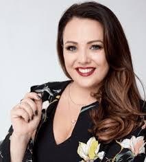 Tanya Quigley's Instagram, Twitter & Facebook