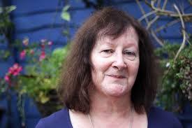 Jan Gore's Instagram, Twitter & Facebook