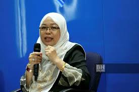 Pertabalan sultan perak sultan nazrin muizzudin shah adat pertabalan ziarah kubur ke kubur. Istiadat Pertabalan Lambang Maruah Negara
