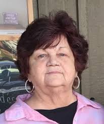 Barbara Kinsler's Instagram, Twitter & Facebook