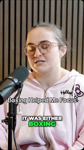 Brooklyn Barwick opens up about her journey from influencer to professional  boxer and how the discipline of boxing helped her manage ADD and ADHD. 🧠💥  Discover how the sport improved her focus, boosted ...