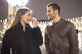Show you are interested by leaning in, reaching out and touching your date on the forearm and tilting your head to show engagement. This Man S Pals Arranged A Blind Date In Different Continent And That Is How He Met His Dream Girl Tamed Flame