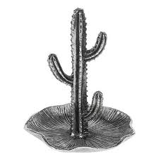 Make this cactus ring holder that can be used a trinket dish for all your small objects. Cactus Ring Tray Holder Blindgiraffe