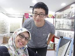 Kedai cermin mata melayu di pulau pinang. Dah Jumpa Kedai Cermin Mata Murah Gilerrr Dengan Kanta Anti Silau Yang Best Mama Kembar Tiga