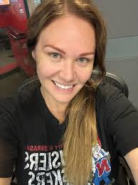 TJ's filling in for Dez and Has eyebrows!!! She had them micro bladed  yesterday and will no longer look like a angry muppet character!