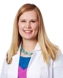 Kara Bragg's Instagram, Twitter & Facebook