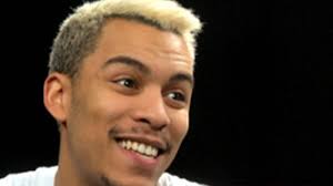 Daniel (Star Academy) : "Il n'y a que de l'amitié avec Zayra" (VIDEO)