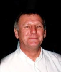 Derek Hewitson's Instagram, Twitter & Facebook