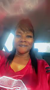 I’m 60 years old today it’s my birthday yall 🎊 happy birthday to my  birthday twins 10/15 💪🏾♎️