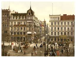 Berlin Cafe Bauer Unter Den Linden Kranzler S Confectionary In 2020 Berlin Germany Berlin Photos