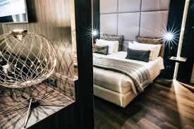 Stamattina, nella centralissima via torino a milano, è comparsa l'immagine di un «monumento in. Hotel Dei Cavalieri Milano Duomo 4 Milano Centro Milano Italia 103 Recensioni Obiettive Prenota Un Hotel Hotel Dei Cavalieri Milano Duomo 4