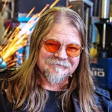 Marvin King's Instagram, Twitter & Facebook