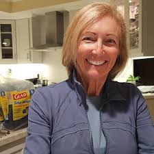 Ramona Gamble's Instagram, Twitter & Facebook