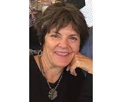 Jaclyn Coates's Instagram, Twitter & Facebook