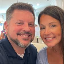 Catherine Puckett's Instagram, Twitter & Facebook