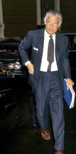 Fiat railcars were suitable for this purpose, while also acting as a figurehead for italian innovation. La Controvertida Vida De Gianni Agnelli El Hombre Que Llevo La Elegancia A Los Coches Gq Espana