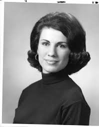 Claudia Bray's Instagram, Twitter & Facebook