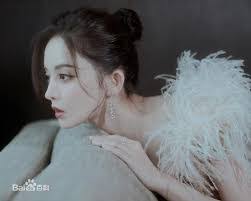 Nhi Dam's Instagram, Twitter & Facebook