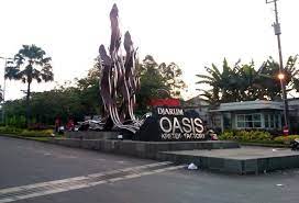 Keberadaan museum kretek kudus sangat kental dengan sejarah kota kudus sendiri. Berapaa Biaya Masuk Taman Museum Kretek Kudus Museum Kretek Kudus Tribunnewswiki Com See More Of Museum Kretek Kudus On Facebook