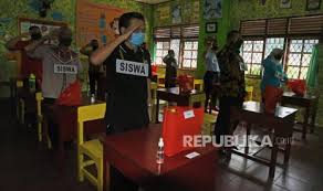 Sekolah peradaban serang khususnya jenjang smp dan sma membiasakan siswanya. Sd Smp Kota Serang Mulai Belajar Tatap Muka 18 Agustus Republika Online