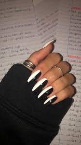 Half Black Half White Acrylic Nails With Coffin Shape Black Acrylic Nail Designs Simple Acrylic Nails Acrylic Nails Coffin Short