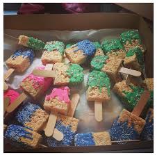 Whisk 450ml (¾ pint) chilled double cr. Ice Cream Shaped Rice Krispie Treats Golosinas Golosinas Arroz Krispie Fiesta De Cumpleanos De Helados