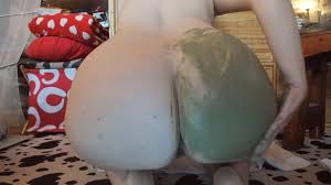 Farts - iWantClips