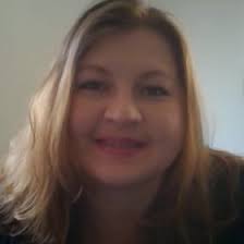 Danielle Nowakowski (daninowa)