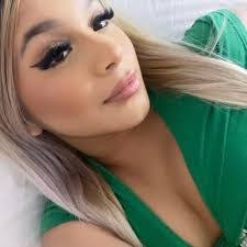 Nessa Marie's Instagram, Twitter & Facebook