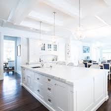 917 Likes 40 Comments Ocean Blu Interior Design Oceanbludesigns On Instagram House Interior Design Kitchen Interior Design Kitchen Beach House Kitchens