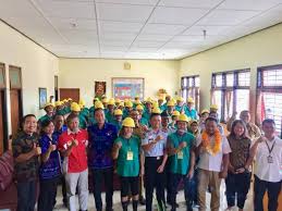Masalah Tenaga Kerja Dan Lapangan Kerja
