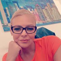 60+ Profile mit dem Suchbegriff „Trisha Baumann“