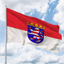 Die farbgebung der flagge von hessen war bezugnehmend zum wappentier. Hessen Fahnen Jetzt Kaufen Im Shop Von Deitert