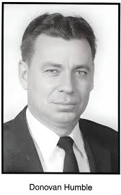 Preachers born October 15th include 28 persons: Ernest Edwin Beam  (1900-1957) Brooks Cochran (1946-) James Cooper (1902-1985) Vester Raum  Daugherty (1900-1985) Clinton Franklin Davidson (1888-1967) Bernard  Clarence Howell (1927-2009) George Milburn ...