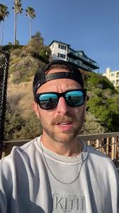 San Clemente, why you gotta do me like that?! 🥴🥵 #pursuetheplanet #nomad  #fulltimetraveler #solotraveler #travelwithme #sanclemente #socallife #hilly