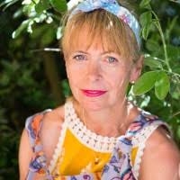 800+ "Layland" profiles