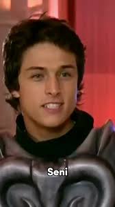 Uzayli Uzayli Selena