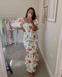 If you are finding classic and elegant captions then you are at the right destination. 10 Fashion Bloggers I Love Following Because They Share My Body Type The Everygirl