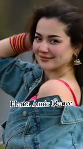 Alina Amir Black Sari Dance Video