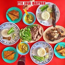 Bila mendidih masukkan daging salai dan cendawan yang dah dibersihkan. Itik Salai Masthar Pasti Halal Dan Sedap Saji My