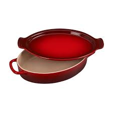 Check spelling or type a new query. Oval Dish With Platter Lid Le Creuset Official Site
