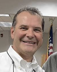 Alex Siewert's Instagram, Twitter & Facebook