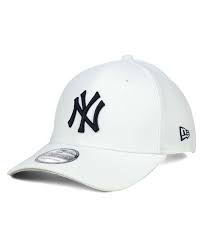 New Era New York Yankees Core Classic 39thirty Cap Reviews Sports Fan Shop By Lids Men Macy S New Era New York Yankees New Yorker Street Style