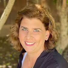 Amazon.com: The Fall and Rise of Peter Stoller: 9780578628653: Langlinais,  M Pepper: Books