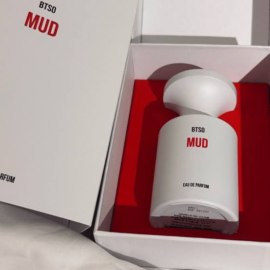 BORNTOSTANDOUT Mud - Apa Niche